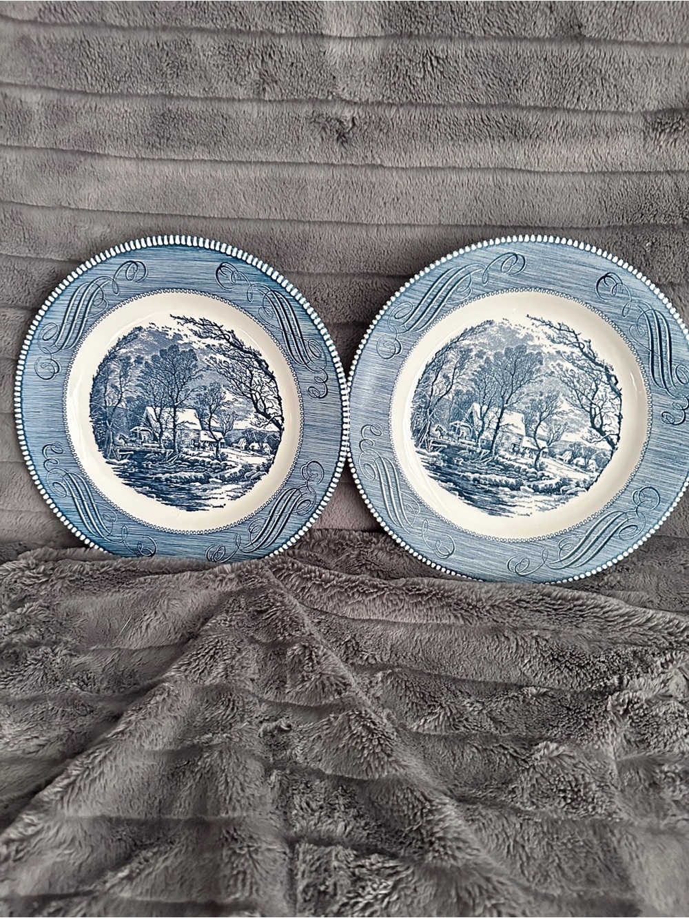 Classic Blue Scenic Ceramic Dinner Plates - Set of 2